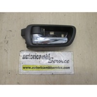 NOTRANJA KLJUKA  OEM N. 692060F010 ORIGINAL REZERVNI DEL TOYOTA COROLLA VERSO ZER ZZE12 R1 (2004 - 2009) BENZINA LETNIK 2005