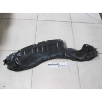 RE?ETKA POD VETROBRANSKIM STEKLOM OEM N. 557010D090 ORIGINAL REZERVNI DEL TOYOTA YARIS P9 MK2 (01/2006 - 2009) BENZINA LETNIK 2007