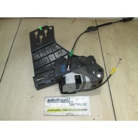 CENTRALNI ZAKLEP SPREDNJIH VRAT  OEM N. 8A6A-A26412-AF ORIGINAL REZERVNI DEL FORD FIESTA CB1 CNN MK6 (09/2008 - 11/2012) DIESEL LETNIK 2011