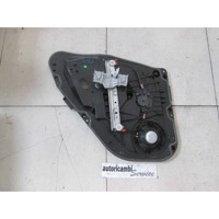 MEHANIZEM ZA ZADNJA VRATA  OEM N. 8A61A045H22AC ORIGINAL REZERVNI DEL FORD FIESTA CB1 CNN MK6 (09/2008 - 11/2012) DIESEL LETNIK 2011