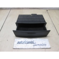 PREDAL ZA DOKUMENTE OEM N. 845703 ORIGINAL REZERVNI DEL KIA SORENTO JC MK1 (2002 - 2009) DIESEL LETNIK 2005