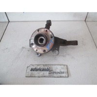 VRTLJIVI LEZAJ DESNO / PESTO KOLESA Z LEZAJEM SPREDAJ OEM N. 8200345945 ORIGINAL REZERVNI DEL RENAULT MODUS F/JP0 (2004 - 2008) BENZINA LETNIK 2005