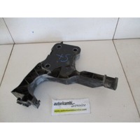 NOSILEC ZAROMETA  OEM N. 8200137495 ORIGINAL REZERVNI DEL RENAULT MEGANE MK2 BM0/1 CM0/1 EM0/1 KM0/1 LM0/1 BER/GRANDTOUR  (10/2002 - 02/2006) DIESEL LETNIK 2004
