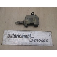 ZAKLEPANJE PRTLJA?NIH VRAT  OEM N. 1M0959781A ORIGINAL REZERVNI DEL SEAT LEON 1M1 MK1 (2000 - 2005)DIESEL LETNIK 2005