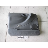 NOTRANJA OBLOGA SPREDNJIH VRAT OEM N. PNASTCSVOYAGMK4MV5P ORIGINAL REZERVNI DEL CHRYSLER VOYAGER/GRAN VOYAGER RG RS MK4 (2001 - 2007) DIESEL LETNIK 2006