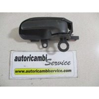 NOTRANJA KLJUKA  OEM N.  ORIGINAL REZERVNI DEL TOYOTA YARIS P1 MK1 (03/1999 - 03/2003) BENZINA LETNIK 2000