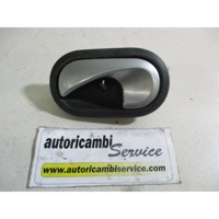 NOTRANJA KLJUKA  OEM N. 8200310579 ORIGINAL REZERVNI DEL RENAULT CLIO BR0//1 CR0/1 KR0/1 MK3 (2005 - 05/2009) DIESEL LETNIK 2007