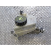 ZAVORNI CILINDER OEM N. 2034300002 ORIGINAL REZERVNI DEL MERCEDES CLASSE SLK R171 (2004 - 2011)BENZINA LETNIK 2005