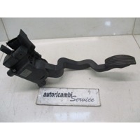 PEDALI OEM N. 517856400 ORIGINAL REZERVNI DEL FIAT BRAVO 198 (02/2007 - 2010) DIESEL LETNIK 2009