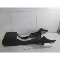 NASLON ZA ROKE/SREDINSKA KONZOLA OEM N. 51168159695 ORIGINAL REZERVNI DEL BMW SERIE 5 E39 BER/SW (1995 - 08/2000) DIESEL LETNIK 1998