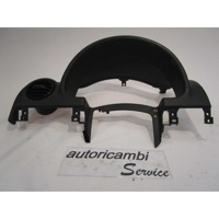 ARMATURNA PLO?CA OEM N. 0WD13XDVAA ORIGINAL REZERVNI DEL JEEP CHEROKEE MK3 KJ (2001 - 2005) DIESEL LETNIK 2004