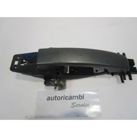 ZUNANJA KLJUKA ZADNJA LEVA VRATA OEM N. 8H32-24995-BA ORIGINAL REZERVNI DEL LAND ROVER RANGE ROVER SPORT L320 MK1 (2005 - 2010) DIESEL LETNIK 2008