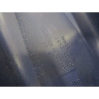 PLASTIKA MED SEDEZI BREZ NASLONJALA ROK OEM N. 000185V008 ORIGINAL REZERVNI DEL SMART FORTWO CITY-COUPE CABRIO 450 MK1 (1998 - 2007) BENZINA LETNIK 2000