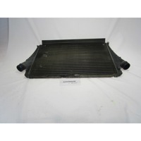 HLADILNIK INTERCOOLER OEM N. 13196479 ORIGINAL REZERVNI DEL OPEL VECTRA C Z02 BER/SW (2002 - 2006) DIESEL LETNIK 2005