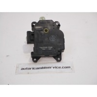 MOTORCEK OGREVANJA OEM N. 637007900 ORIGINAL REZERVNI DEL TOYOTA YARIS P1 MK1 R (2003 - 2005)DIESEL LETNIK 2005