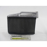 GRELEC RADIATORJA OEM N. 64.11-8385562 ORIGINAL REZERVNI DEL LAND ROVER RANGE ROVER L322 MK3 (2005 - 2009) DIESEL LETNIK 2005