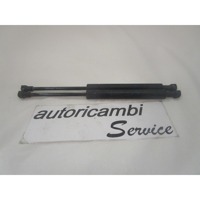 AMORTIZERJI POKROVA MOTORJA  OEM N. 51238202688 ORIGINAL REZERVNI DEL BMW SERIE 3 E46 BER/SW/COUPE/CABRIO (1998 - 2002) DIESEL LETNIK 2001