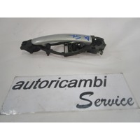 ZUNANJA KLJUKA SPREDNJA LEVA VRATA OEM N. 3B0837207CFKZ 3B0837885 ORIGINAL REZERVNI DEL VOLKSWAGEN PASSAT B5 3B2 3B5 BER/SW (08/1996 - 11/2000)DIESEL LETNIK 1998