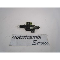 CENTRALNO ZAKLEPANJE ZADNJIH DESNIH VRAT OEM N. 05067139AB ORIGINAL REZERVNI DEL CHRYSLER PT CRUISER PT (2000 - 2010) BENZINA LETNIK 2002