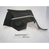 NOTRANJA OBLOGA ZADNJEGA BOKA  OEM N. 9638512877 7466P2 7466R4 ORIGINAL REZERVNI DEL PEUGEOT 307 3A/B/C/E/H BER/SW/CABRIO (2001 - 2009) DIESEL LETNIK 2005