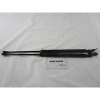 AMORTIZERJI PRTLJAZNIH VRAT  OEM N. 4667NT0530N ORIGINAL REZERVNI DEL NISSAN ALMERA TINO V10 MK2 (2000 - 2006) DIESEL LETNIK 2005