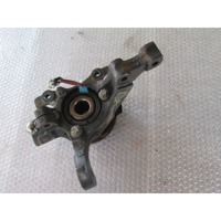 VRTLJIVI LEZAJ DESNO / PESTO KOLESA Z LEZAJEM SPREDAJ OEM N. 72119112 ORIGINAL REZERVNI DEL OPEL ZAFIRA A T98 (1999 - 2005) DIESEL LETNIK 2003