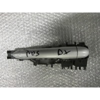 ZUNANJA KLJUKA ZADNJA DESNA VRATA OEM N. 7701474437 ORIGINAL REZERVNI DEL RENAULT MEGANE MK2 BM0/1 CM0/1 EM0/1 KM0/1 LM0/1 BER/GRANDTOUR  (10/2002 - 02/2006) DIESEL LETNIK 2006