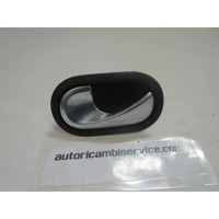 NOTRANJA KLJUKA  OEM N. 8200028487 ORIGINAL REZERVNI DEL RENAULT SCENIC/GRAND SCENIC JM0/1 MK2 (2003 - 2009) DIESEL LETNIK 2005