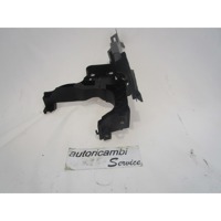 NOSILEC ZAROMETA  OEM N. 8200137495 ORIGINAL REZERVNI DEL RENAULT SCENIC/GRAND SCENIC JM0/1 MK2 (2003 - 2009) DIESEL LETNIK 2005