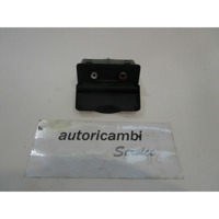 USB / AUX OEM N. 280230001R ORIGINAL REZERVNI DEL RENAULT CLIO BR0//1 CR0/1 KR0/1 MK3 R (05/2009 - 2013) DIESEL LETNIK 2010