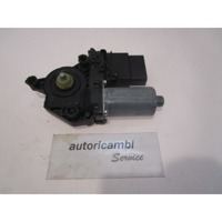 MOTORCEK ELEKTRICNEGA POMIKA ZADNJEGA STEKLA  OEM N. 1K109597 ORIGINAL REZERVNI DEL VOLKSWAGEN GOLF V 1K1 1K5 MK5 BER/SW (02/2004-11/2008) DIESEL LETNIK 2005