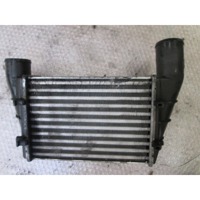 HLADILNIK INTERCOOLER OEM N. 581458056 ORIGINAL REZERVNI DEL AUDI A6 C5 4B 4B5 4B2 BER/SW (1997 - 2001) DIESEL LETNIK 2001