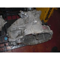 ROCNI MENJALNIK OEM N.  ORIGINAL REZERVNI DEL OPEL ASTRA H A04 L48,L08,L35,L67 5P/3P/SW (2004 - 2007) DIESEL LETNIK 2005