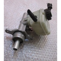 ZAVORNI CILINDER OEM N. 1K1614019K ORIGINAL REZERVNI DEL AUDI A3 MK2 8P 8PA 8P1 (2003 - 2008)DIESEL LETNIK 2004