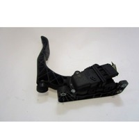 PEDALI OEM N. 4F1723523A ORIGINAL REZERVNI DEL AUDI A6 C6 4F2 4FH 4F5 BER/SW/ALLROAD (07/2004 - 10/2008) DIESEL LETNIK 2005