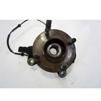 LEVI VRTLJIVI LEZAJ / PESTO KOLESA Z LEZAJEM SPREDAJ OEM N. 1771021 ORIGINAL REZERVNI DEL FORD FIESTA CB1 CNN MK6 (09/2008 - 11/2012) BENZINA/GPL LETNIK 2009