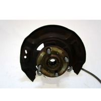 VRTLJIVI LEZAJ DESNO / PESTO KOLESA Z LEZAJEM SPREDAJ OEM N. 432110D130 ORIGINAL REZERVNI DEL TOYOTA YARIS P9 MK2 (01/2006 - 2009) BENZINA LETNIK 2006