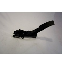 PEDALI OEM N. A1693000304 ORIGINAL REZERVNI DEL MERCEDES CLASSE A W169 5P C169 3P (2004 - 04/2008) DIESEL LETNIK 2007