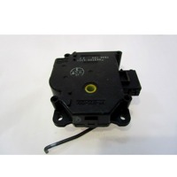 MOTORCEK OGREVANJA OEM N. 063700-6351 ORIGINAL REZERVNI DEL MAZDA MPV LW MK2 (1999 - 2006) DIESEL LETNIK 2004