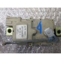 ZAKLEPANJE PRTLJA?NIH VRAT  OEM N. 8972268280 ORIGINAL REZERVNI DEL ISUZU TROOPER MK3 (2001 - 2003) DIESEL LETNIK 2001