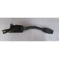 PEDALI OEM N. 51713638 ORIGINAL REZERVNI DEL FIAT PANDA 169 (2003 - 08/2009) BENZINA LETNIK 2007