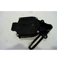 MOTORCEK OGREVANJA OEM N. 64111167294 ORIGINAL REZERVNI DEL MINI ONE / COOPER / COOPER S R50 R52 R53 (2001-2006) DIESEL LETNIK 2004