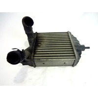 HLADILNIK INTERCOOLER OEM N. 847850000 ORIGINAL REZERVNI DEL FIAT IDEA 350 (2003 - 2008) DIESEL LETNIK 2006