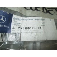 PANTI POKROVA MOTORJA OEM N. A2518800328 ORIGINAL REZERVNI DEL MERCEDES CLASSE ML W164 (2005-2008)DIESEL LETNIK