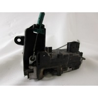 CENTRALNI ZAKLEP SPREDNJIH VRAT  OEM N. 13210749 ORIGINAL REZERVNI DEL OPEL ASTRA H A04 L48,L08,L35,L67 5P/3P/SW (2004 - 2007) DIESEL LETNIK 2006