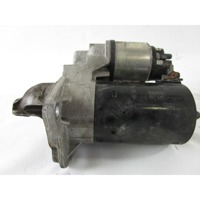 ZAGANJAC MOTORJA  OEM N. 1107522 ORIGINAL REZERVNI DEL OPEL CORSA D R S07 (02/2011 - 2014) BENZINA LETNIK 2012