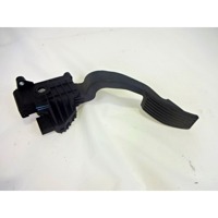 PEDALI OEM N. 55702020 ORIGINAL REZERVNI DEL FIAT PUNTO EVO 199 (2009 - 2012)  BENZINA/METANO LETNIK 2010