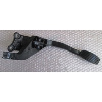 PEDALI OEM N. 3808430031 ORIGINAL REZERVNI DEL LANCIA Y YPSILON 843 (2003-2006) BENZINA LETNIK 2006