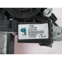 MEHANIZEM DVIGA ZADNJIH STEKEL  OEM N. 51957506 ORIGINAL REZERVNI DEL FIAT 500 L CINQUECENTO L L0 (2012-2017) DIESEL LETNIK 2013