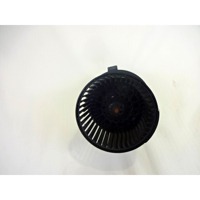 VENTILATOR  KABINE  OEM N. 272101170R ORIGINAL REZERVNI DEL RENAULT CLIO BH KH MK4 (2012 - 2019)BENZINA LETNIK 2013